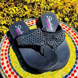 Sketches Yoga Foam Platform Bling Flip Flops